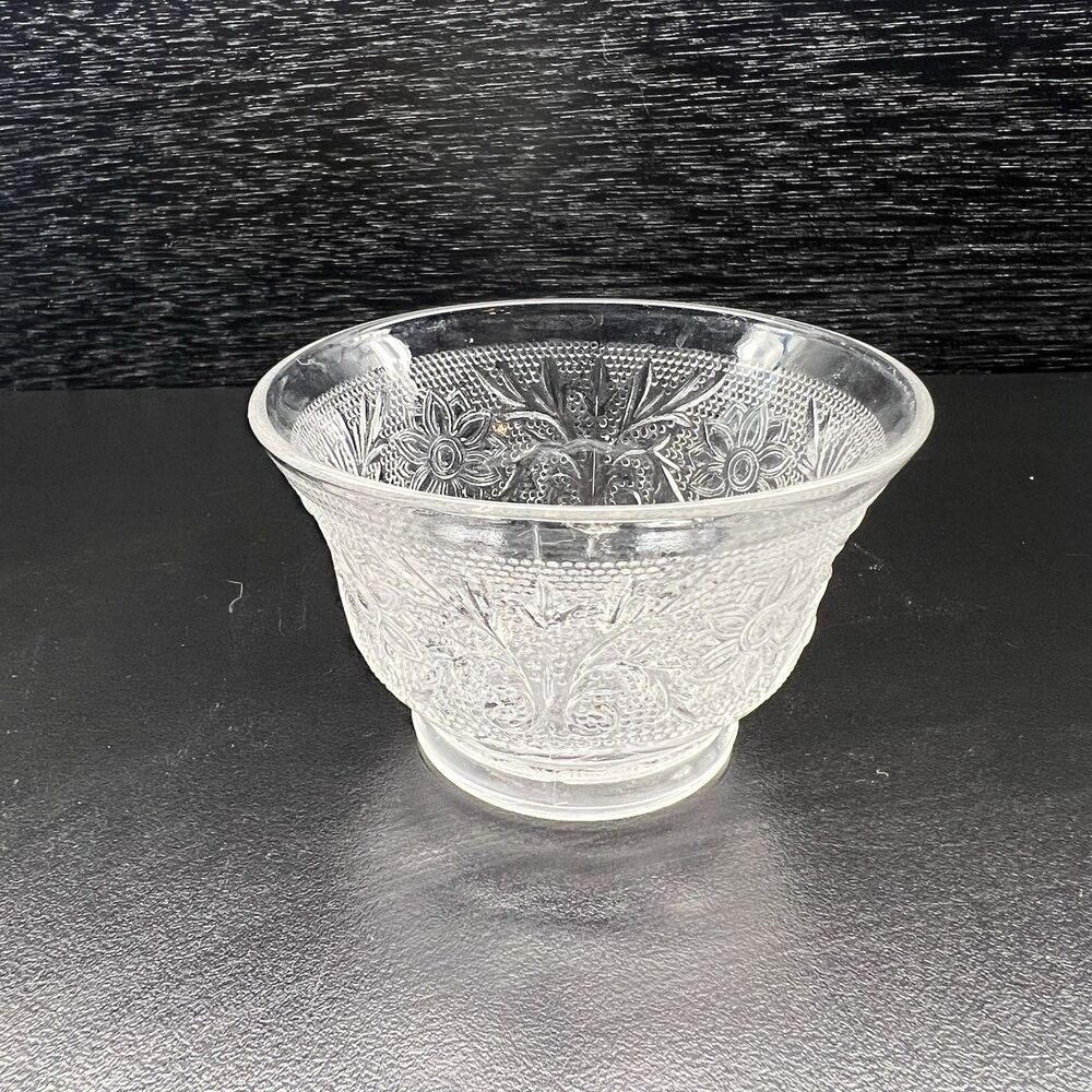 Anchor Hocking Clear Glass Custard Cup- Sandwich Pattern- Vintage